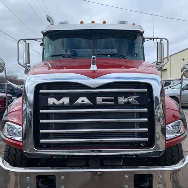 mack work truck